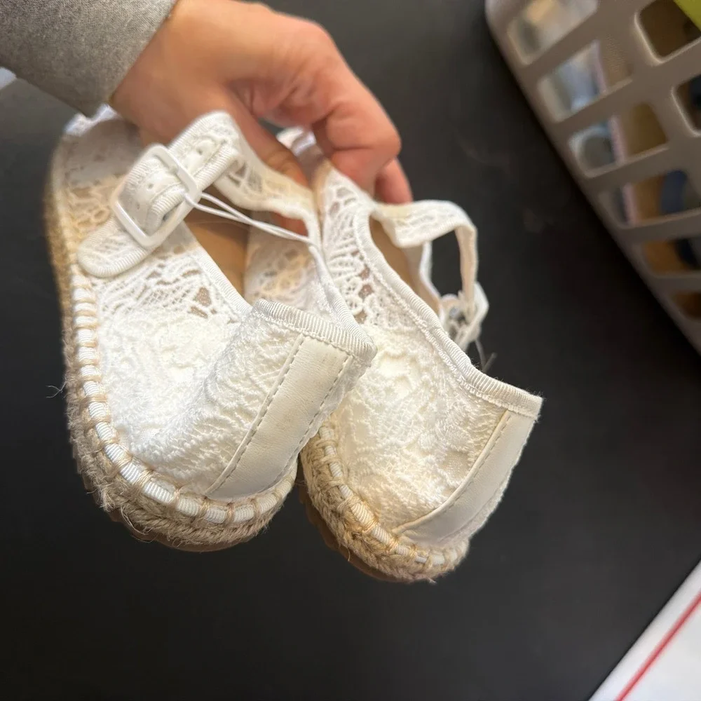 Art Class Kids White Lace Mary Jane‎ Espadrille Flats Size 5 Coquette NEW